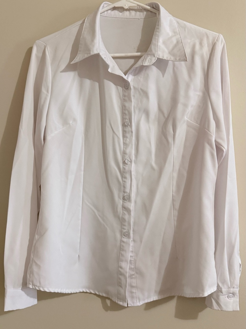 Women's White Button-Down Shirt with Classic Collar